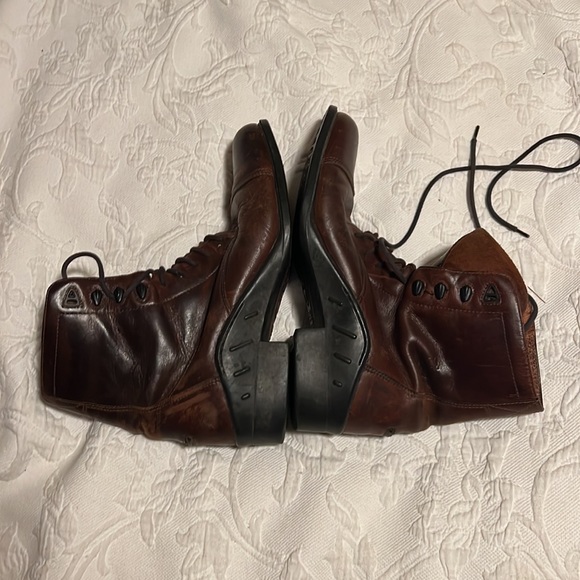 Ariat size 11 Ropers/boots - Picture 3 of 6